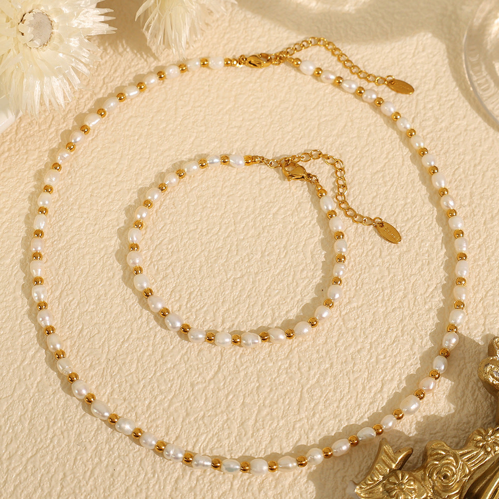 Pearl Bracelet and necklace pair
