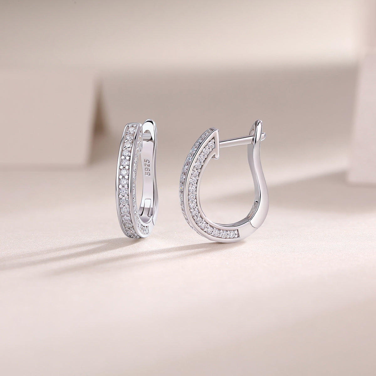 S925 Moissanite Stud Earrings – Platinum Plated Sterling Silver Earrings – Minimalist Sparkling Everyday Jewelry for Women