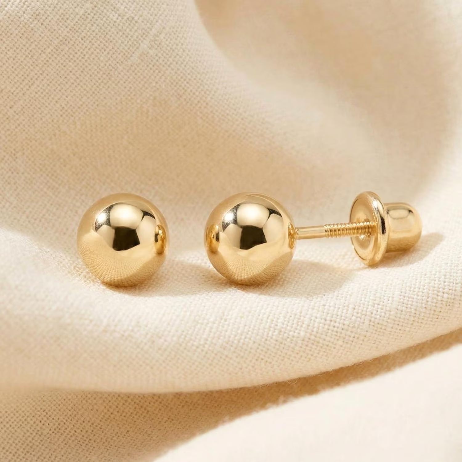 14K Yellow Gold Polished Round Ball Stud Earrings