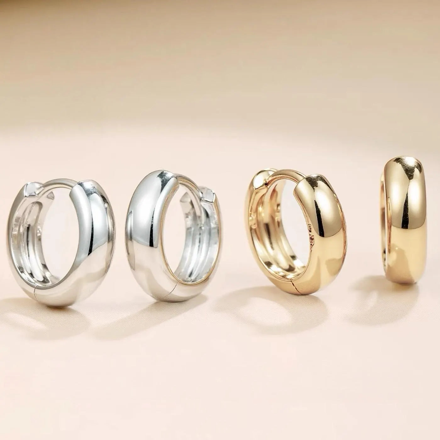18K Solid Gold 3mm Plain Hoop Earrings - Dainty Everyday Huggie Style