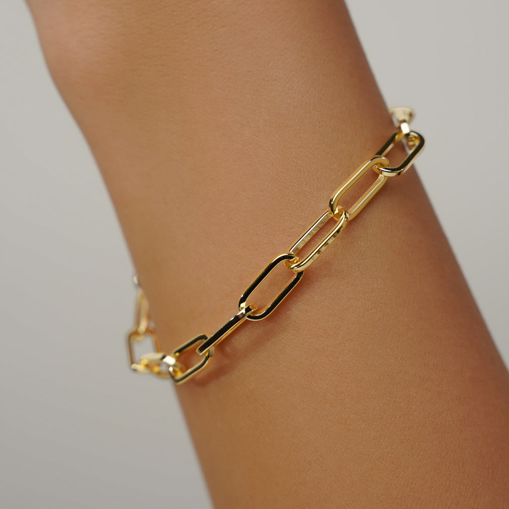 18K Gold Paperclip Chain Bracelet for Women - Dainty Minimalist Design with 6mm Large Links
